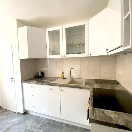 Appartamento New Colorful With Big Balcony Bratislava